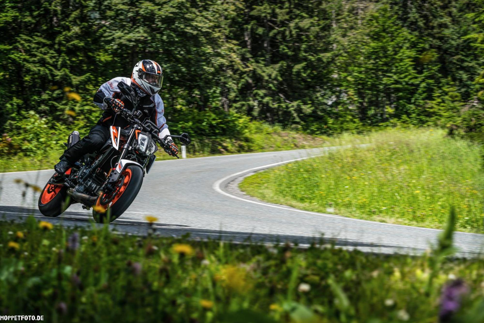 Hotel-Restaurant Bike&Snow Lederer Mühlbach am Hochkönig エクステリア 写真