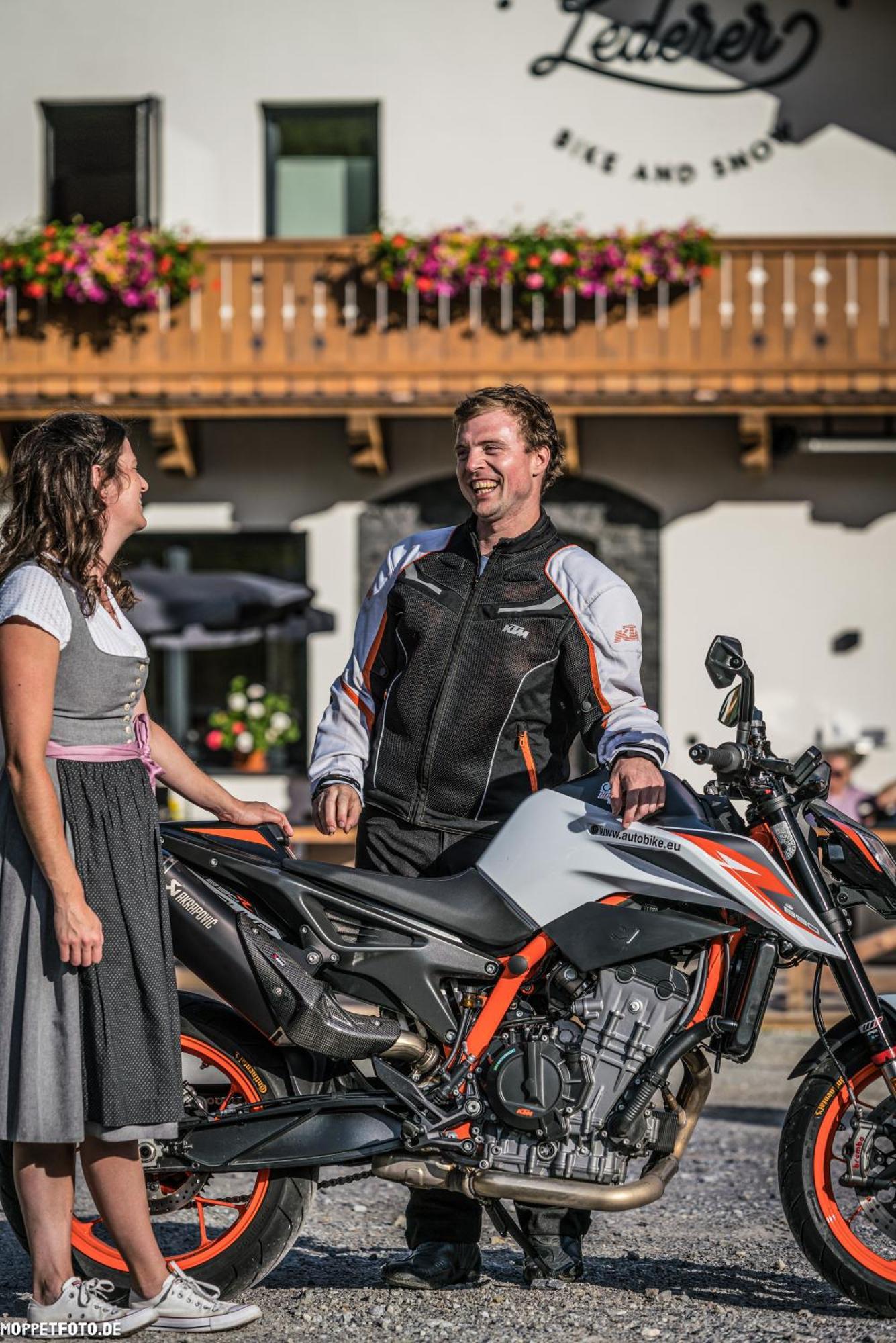 Hotel-Restaurant Bike&Snow Lederer Mühlbach am Hochkönig エクステリア 写真