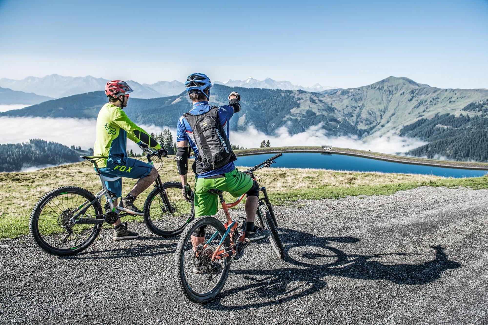 Hotel-Restaurant Bike&Snow Lederer Mühlbach am Hochkönig エクステリア 写真