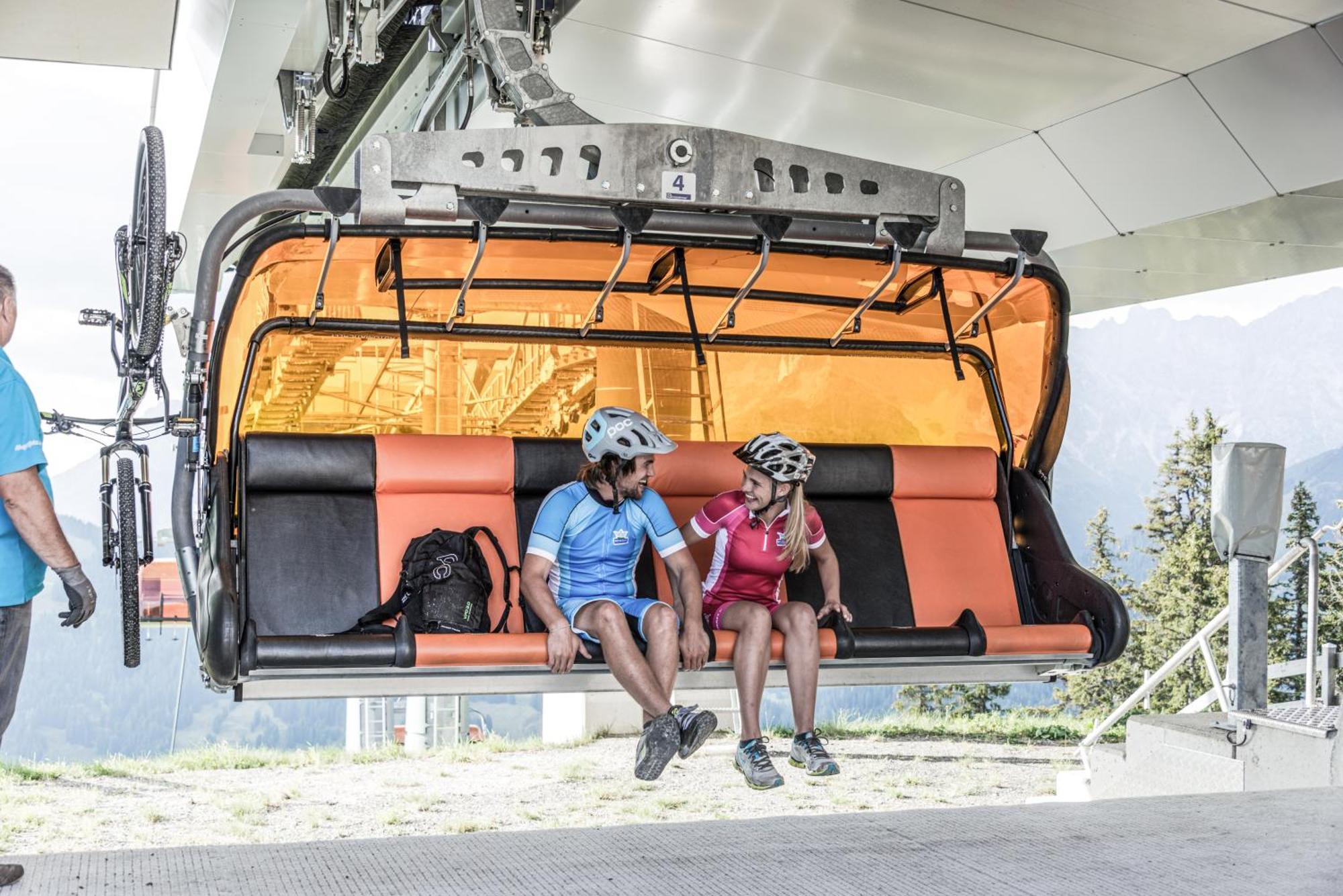 Hotel-Restaurant Bike&Snow Lederer Mühlbach am Hochkönig エクステリア 写真