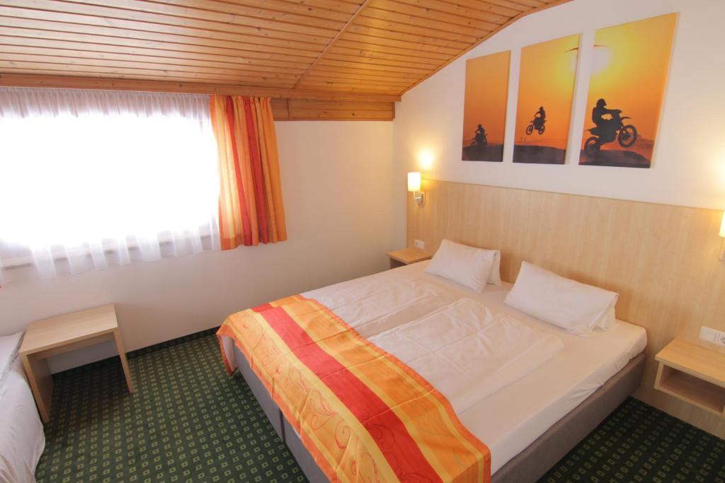 Hotel-Restaurant Bike&Snow Lederer Mühlbach am Hochkönig エクステリア 写真
